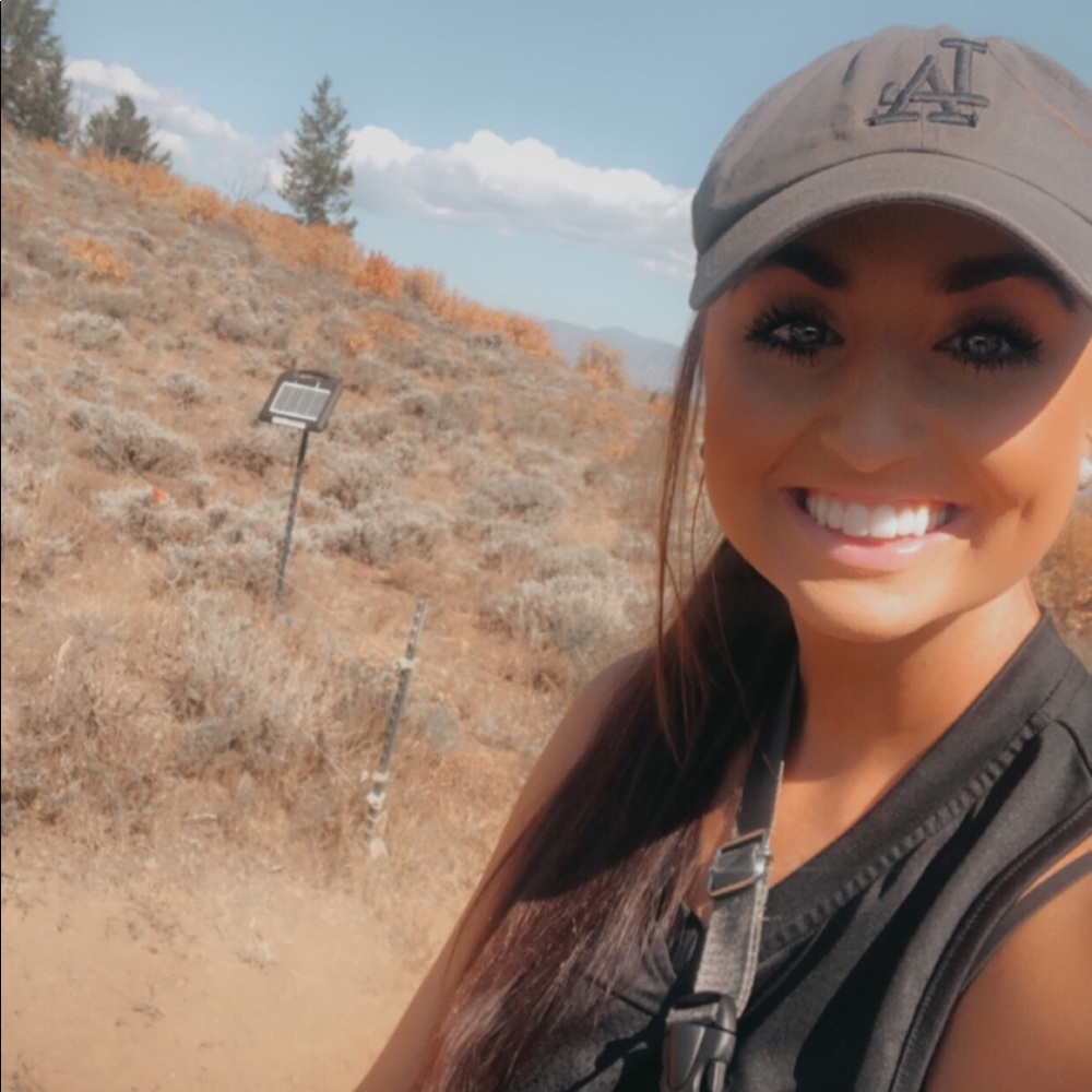 Meet your Posher, Bailey